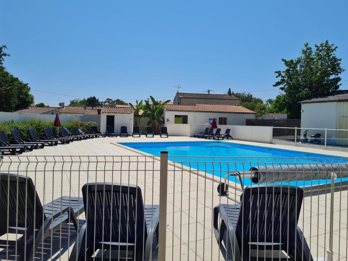 Camping Fleur D'Oleron Сен-П'єрр-д'Олерон Екстер'єр фото